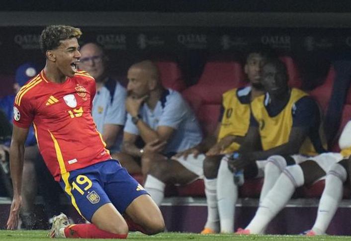 西甲种族歧视现象严峻：亚马尔首当其冲，皇马巴萨成重灾区